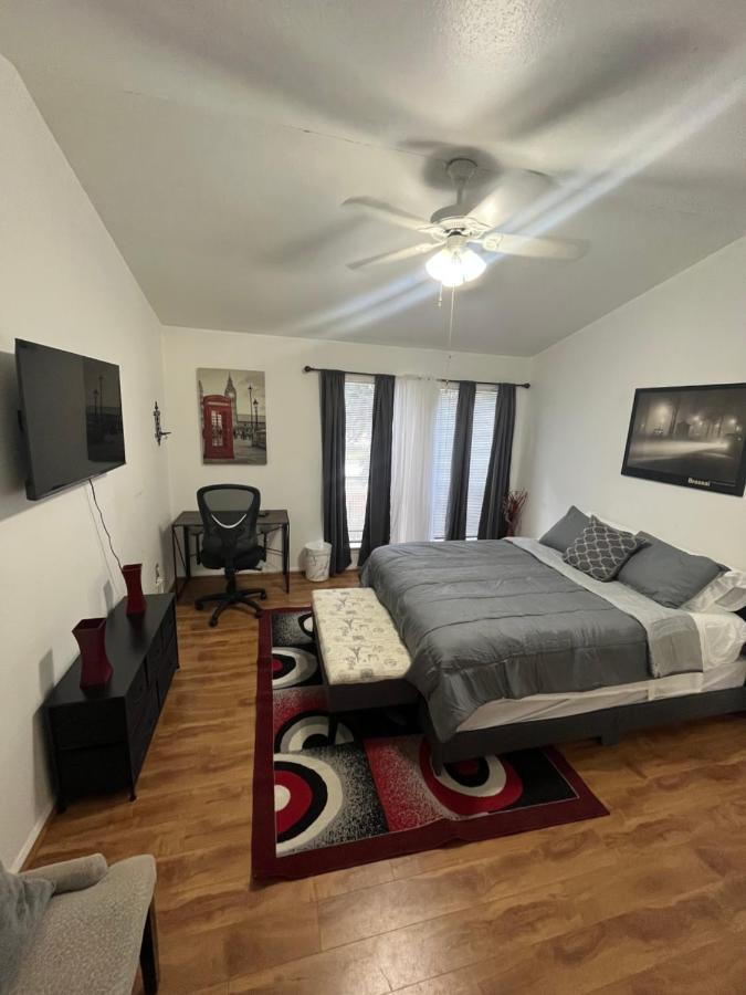 Sherbrooke Square Townhomes Houston Bagian luar foto