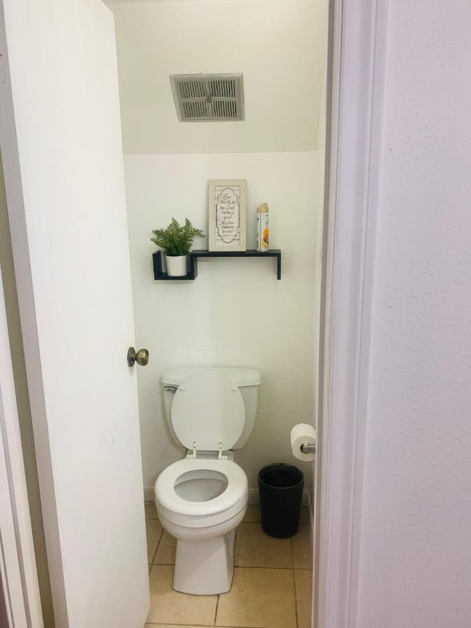 Sherbrooke Square Townhomes Houston Bagian luar foto